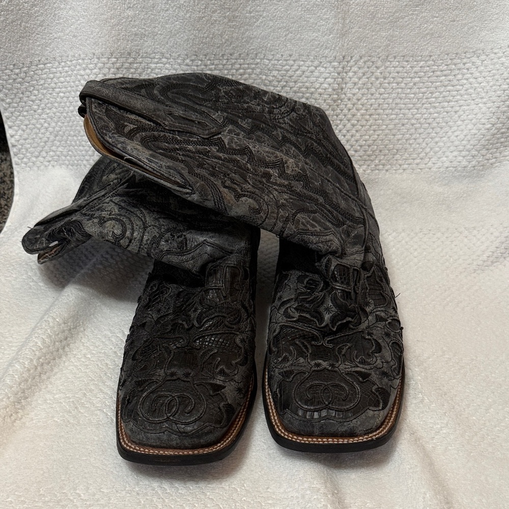 Coral Handcrafted Black Embossed Cowboy Boots